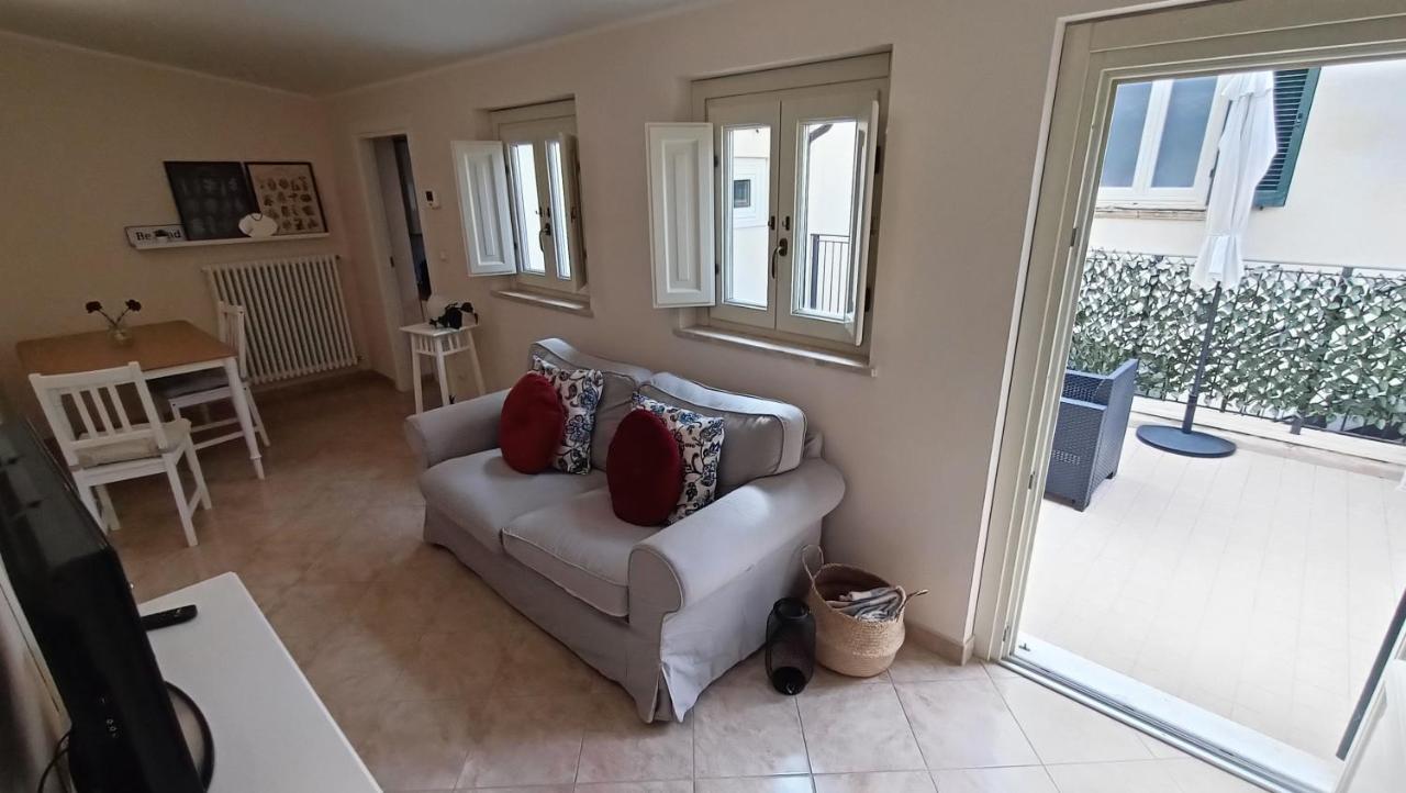 Cozy House Con Corte Privata In Centro Storico Aq L'Aquila Exterior photo