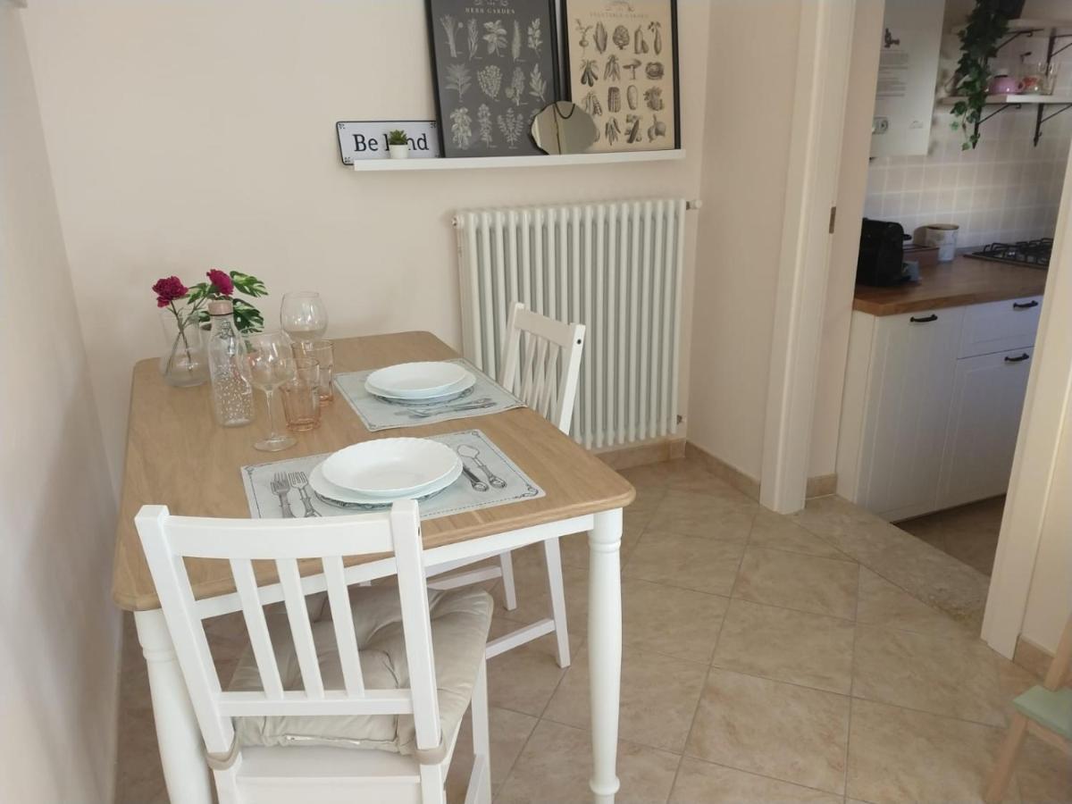 Cozy House Con Corte Privata In Centro Storico Aq L'Aquila Exterior photo